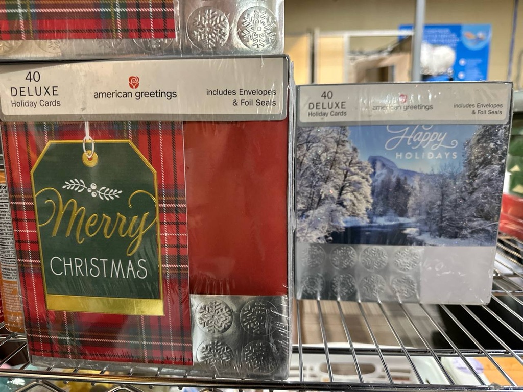 American Greetings 40 Deluxe Holiday Christmas Cards with envelope and seal foil