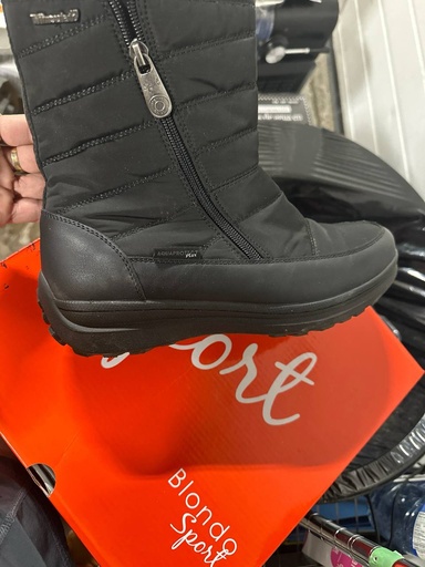Blondo Sport Womens Boots