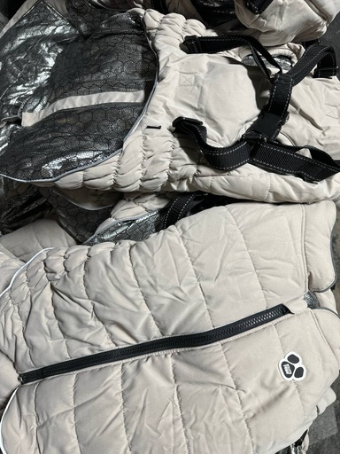  Southpaw Winter Pet Clothes