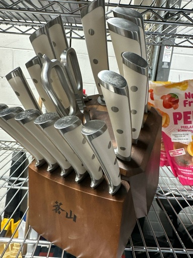 Cangshan Knife Set with Block