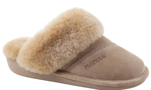 Nuknuuk ladies' leather slippers